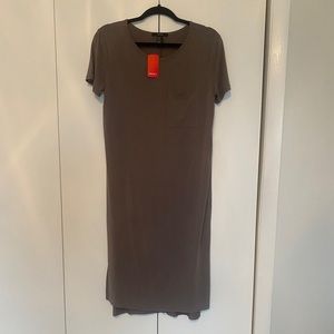 NWT Forever 21 Short Sleeve Dress